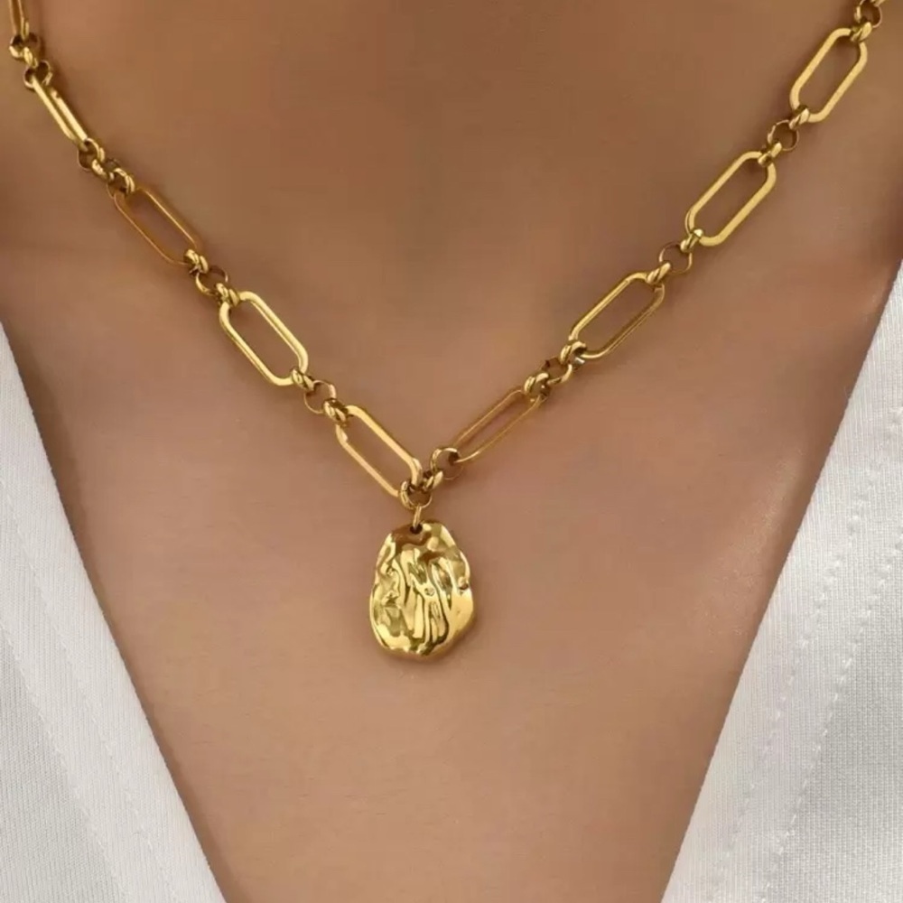MONTY STATEMENT NECKLACE